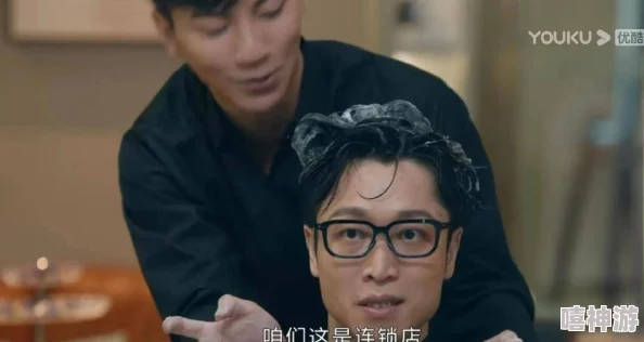 100%无遮掩：揭示真实生活中的每一个细节，展现人们内心深处的情感与挣扎，让观众直面不加修饰的真相